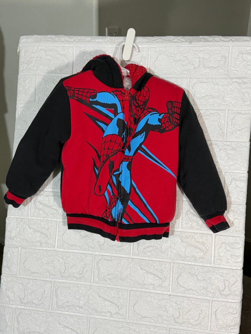 Marvel Spider-Man Boys 4T Red Black Sherpa Lined Full Zip Hoodie Jacket